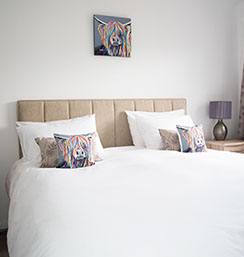 king size room self catering accommodation in Portree
